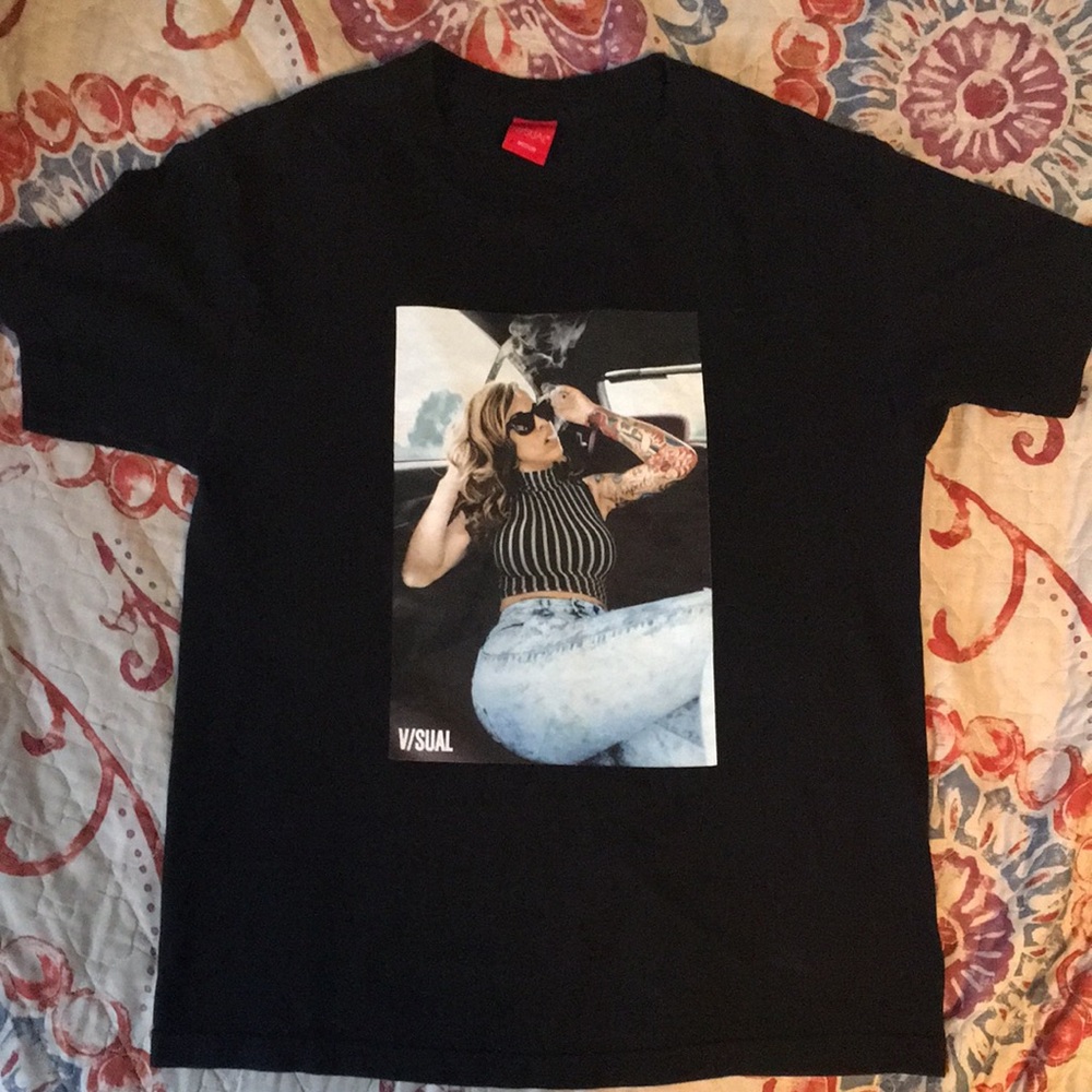 Black Graphic Tee/ Skater Tee Size Medium